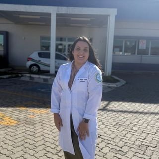 Dra. Juliana Vicentim Francisco
