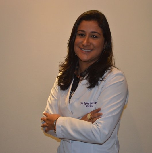 Dra. Débora Larissa Cruvinel