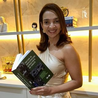 Dra. Evelling Lorena Cerqueira de Oliveira
