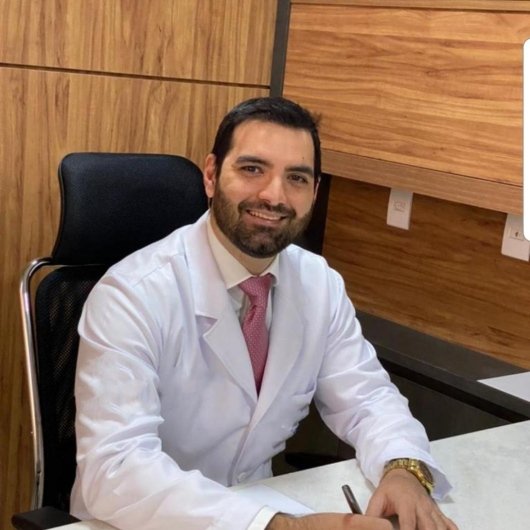 Dr. Carlos Alves Cunha