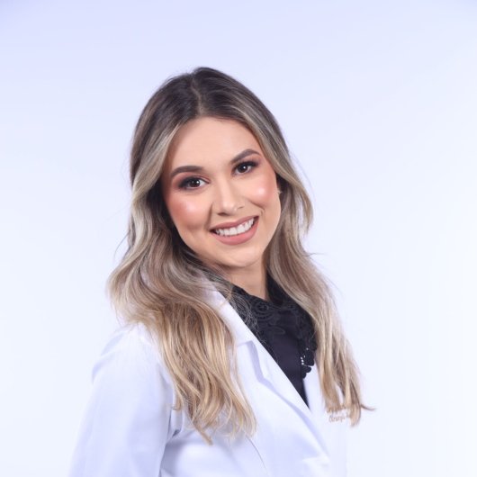 Dra. Emília Leite