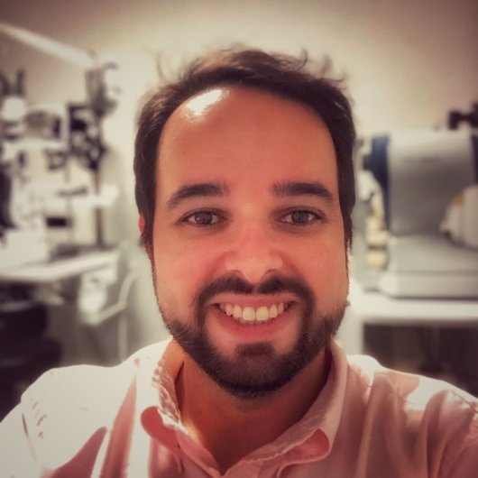 Dr. Lucas Maradei