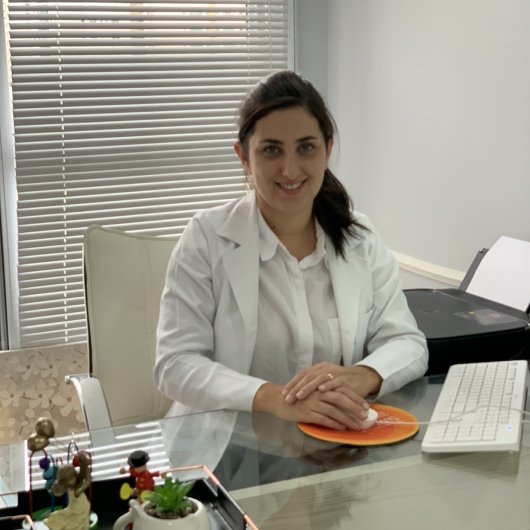 Dra. Raquel Maciel Scalco