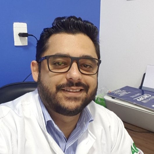 Dr. Simon Fernandes Cunha