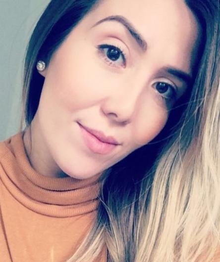 Dra. Leticia Nunes de Lemes Rezende