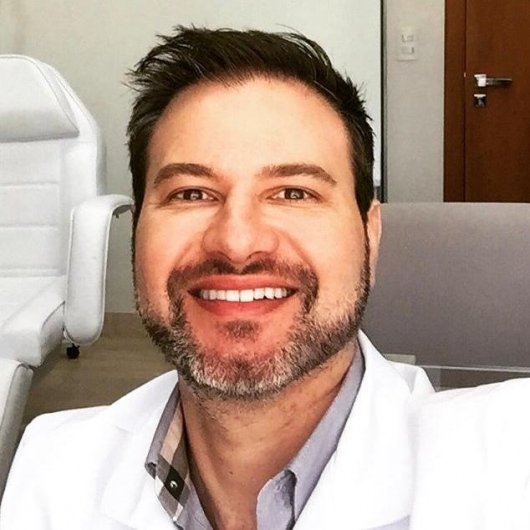 Dr. Murilo de Oliveira Lima Carapeba
