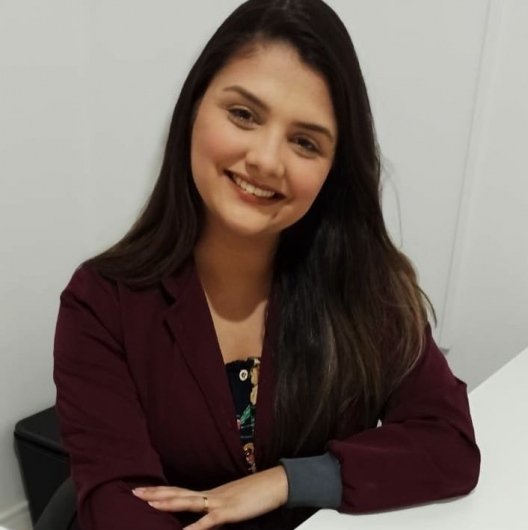 Dra. Tamires Queiroz Vasco