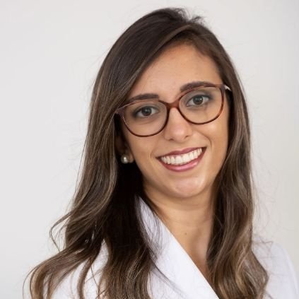 Dra. Laura Alves de Figueiredo