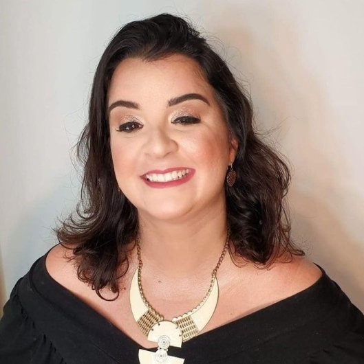 Dra. Marina Sobral