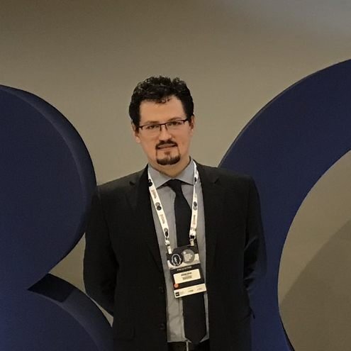 Dr. Robson Renor Vieira Arend
