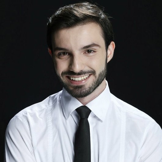 Dr. Matheus Tinoco