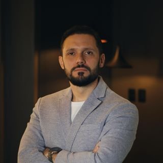 Dr. André Farias