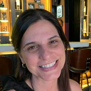 Dra. Fabiana Figueiredo Freitas