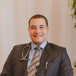 Dr. Túlio Henrique Versiani Oliveira