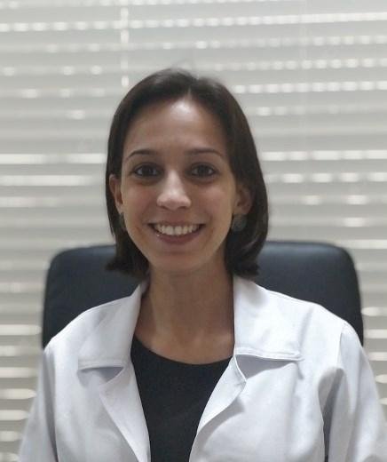 Dra. Thaís Prioste