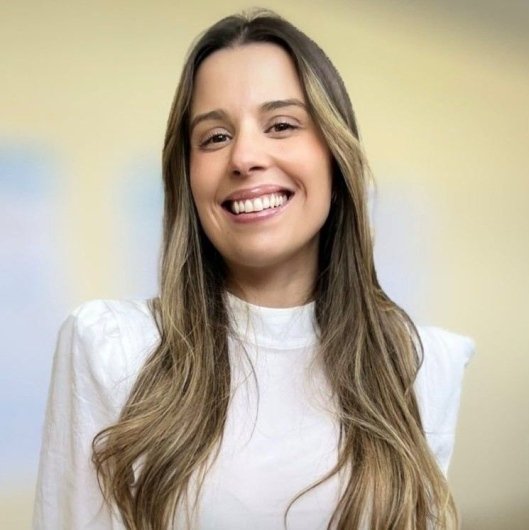 Dra. Isabela Caetano