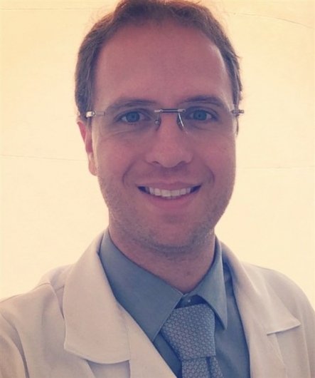 Dr. Bruno Elias Caravaggi