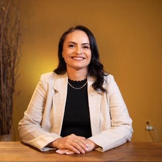 Elizandra Ferrreira Pires de Carvalho