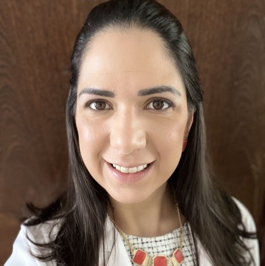 Dra. Tatiana Ribeiro .