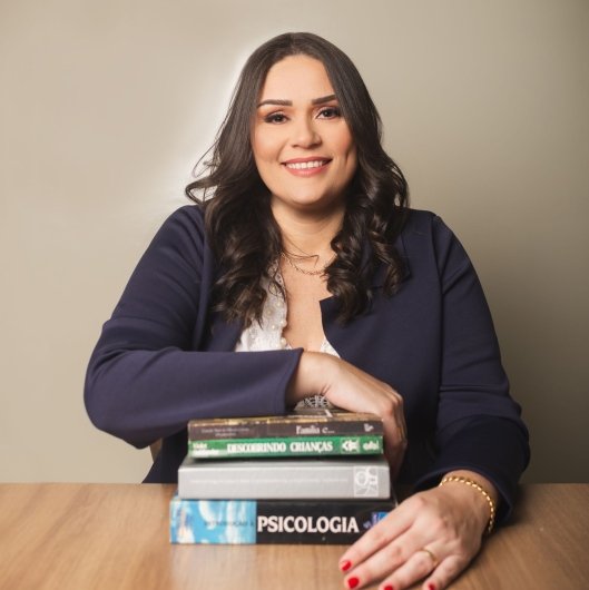 Elloá Santos Pimentel