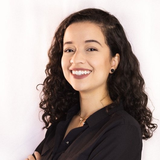 Dra. Amanda Senra