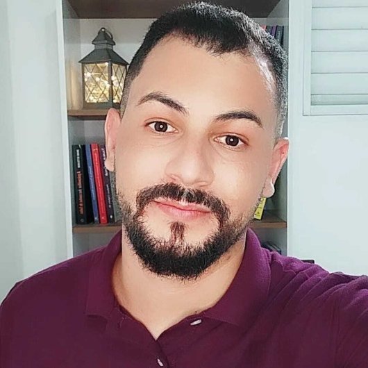 Dr. Wesley Costa