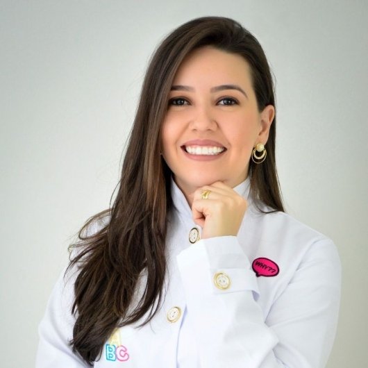 Dra. Lilian Benites Medeiros