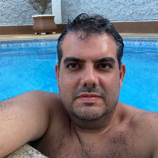 Dr. Marcos Vitor Pires Duque