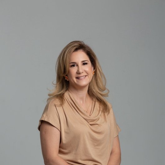 Dra. Ana Lúcia Crispim