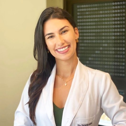 Dra. Fernanda Queiroz