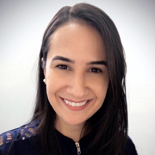 Dra. Thaisa Pereira