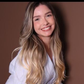 Dr. Camila Vieiras