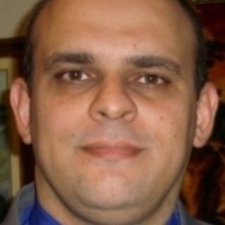 Dr. Rodrigo Pasquarelli Dal Médico