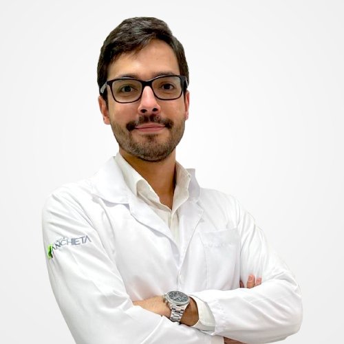 Dr. João Vitor Bohana e Silva