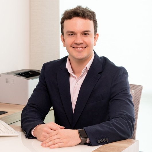 Dr. Juliano Maia