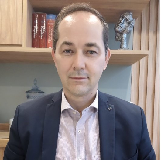 Dr. Wellington Alencar Carvalho