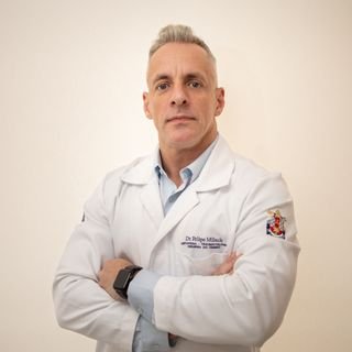 Dr. Felipe Milach