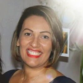 Dra. Érica Caldeira Procópio