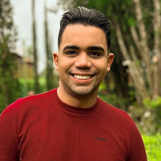 Dr. Jean Carlos
