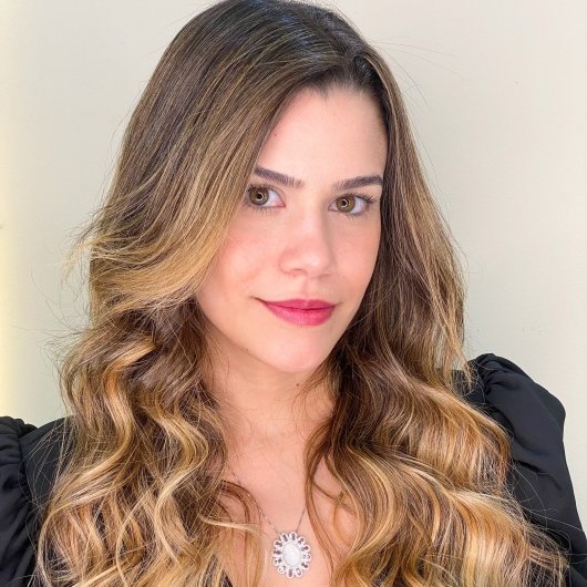 Isadora Barros