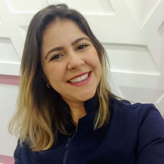 Dra. Ellen Lacerda