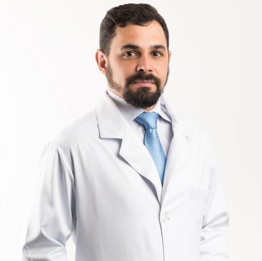 Dr. Lórimer Carneiro