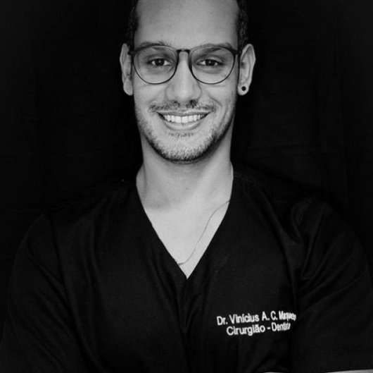 Dr. Vinícius Marques