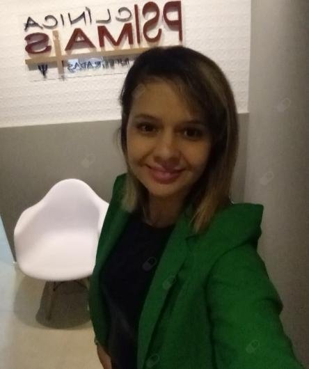 Débora Soares Quintanilha Ferreira