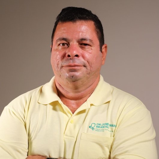 Dr. DEMETRIUS BRANDAO
