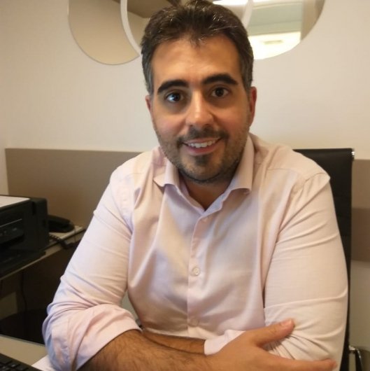 Dr. Artur Rios