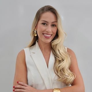 Dra. Aline Serrou