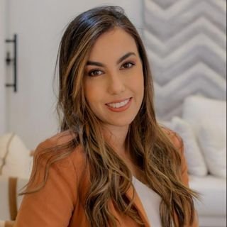Dra. Beatriz Lozano