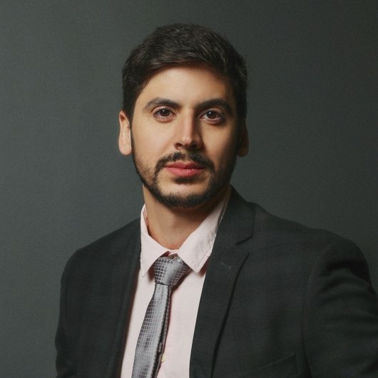 Dr. Renan Vizeu Joaquim