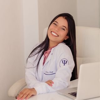 Larissa Araujo